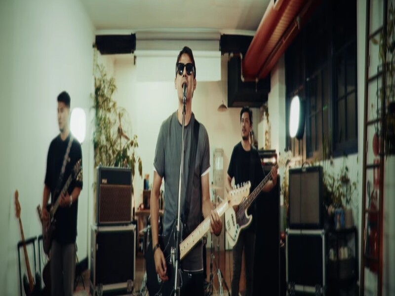 choto-geet-lyrics-featured-image